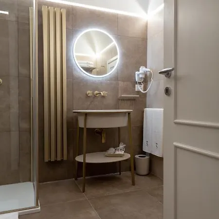 Dimora Storica Lo Svevo 耶西