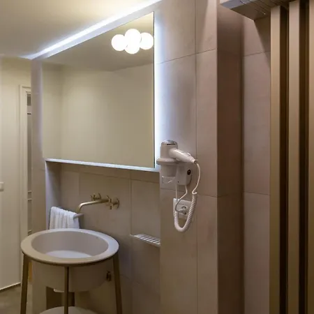 酒店 Dimora Storica Lo Svevo