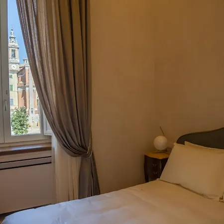 酒店 Dimora Storica Lo Svevo